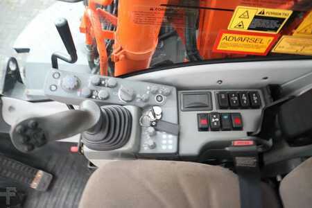 Mobilbagger 2014 Hitachi ZX 140 W-5B | ENGCON | BUCKET | AIRCO (18)