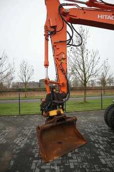 Mobilbagger 2014 Hitachi ZX 140 W-5B | ENGCON | BUCKET | AIRCO (8)