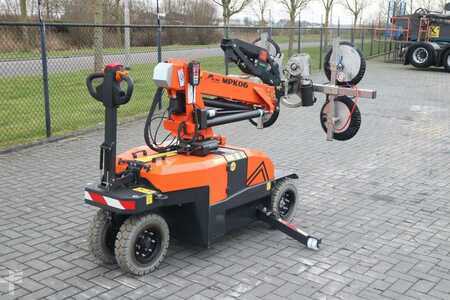 Minikranen 2022 Jekko MPK06V | MINI GLASS CRANE | HOOK | NEW/UNUSED (6)