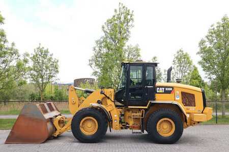 Kolové nakladače 2019 Caterpillar 938 M | BUCKET | FULL STEER | WEIGHT SYSTEM (1)