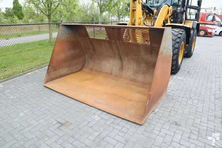 Kolové nakladače 2019 Caterpillar 938 M | BUCKET | FULL STEER | WEIGHT SYSTEM (9)