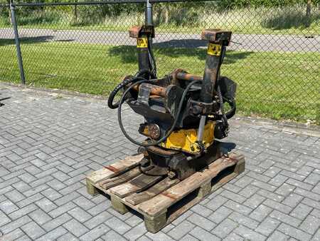 Attrezzatura 2014 Engcon EC226 | S70 | TILT ROTATOR | ROTOTILT (1)