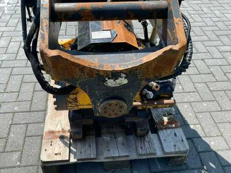 Attrezzatura 2014 Engcon EC226 | S70 | TILT ROTATOR | ROTOTILT (15)