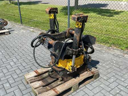 Attrezzatura 2014 Engcon EC226 | S70 | TILT ROTATOR | ROTOTILT (2)