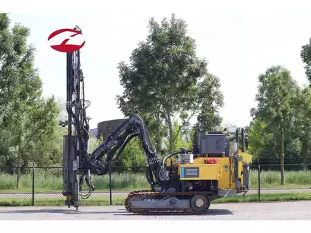 Rotary Drilling Rig 2017 Atlas Copco Flexiroc T30R-03 | SURFACE DRILL | ONLY 2300 PERCU (1)