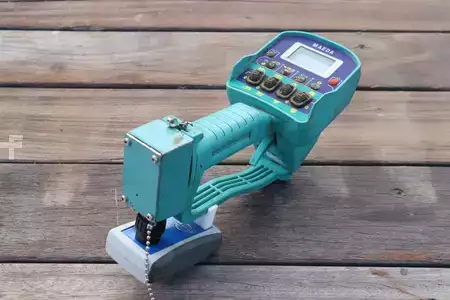 Minikraner 2019 Maeda MC305 CRME-2 | 3 TON | REMOTE CONTROL | LOW HOURS (14)