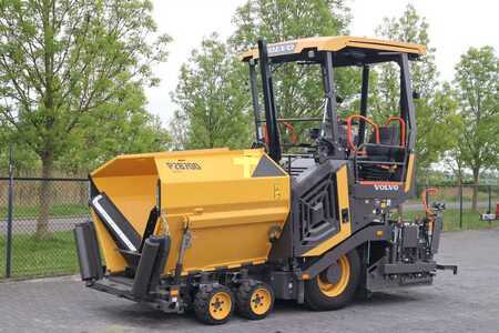 Pavimentadora de rodas 2022 Volvo P2870 D ABG | ASPHALT PAVER | NEW / UNUSED | BOMAG (2)