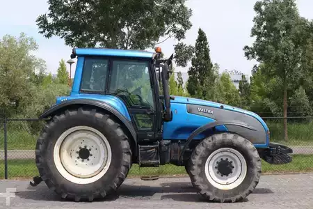 Outro 2009 Valtra T160 AC5.5 | DUTCH MACHINE | MANUEL | POWERSHIFT (4)