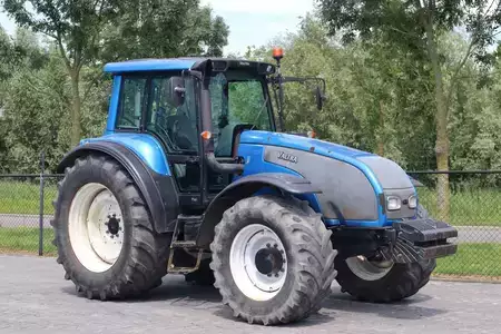 Outro 2009 Valtra T160 AC5.5 | DUTCH MACHINE | MANUEL | POWERSHIFT (5)