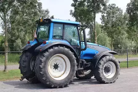Outro 2009 Valtra T160 AC5.5 | DUTCH MACHINE | MANUEL | POWERSHIFT (6)