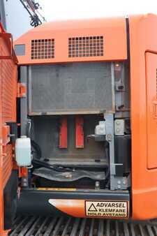 Beltegraver 2018 Hitachi ZX225 USRLC-6 | ROTOTILT | BUCKET | GOOD CONDITION (13)