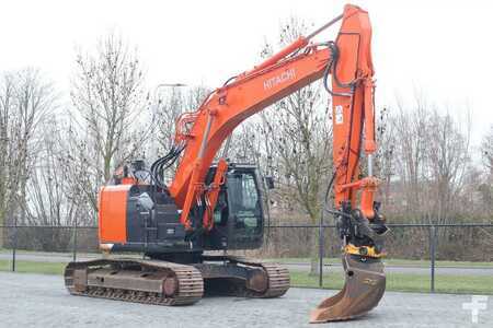 Beltegraver 2018 Hitachi ZX225 USRLC-6 | ROTOTILT | BUCKET | GOOD CONDITION (5)