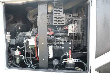 Sonstige 2018 Sdmo R44C3 | 44 KVA | GOOD WORKING (14)