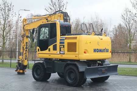 Mobilbagger 2016 Komatsu PW 160-10 | ROTOTILT | NEW TIRES (3)