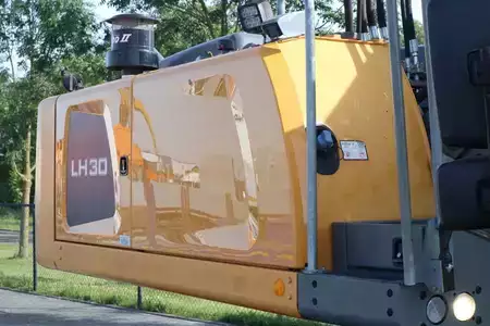 Beltegraver 2016 Liebherr LH30M | LH 30 M | OILQUICK | SORTING GRAB (13)