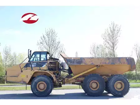 Artikulerte dumpere 2007 Caterpillar 740 | CENTRAL LUBE | AIRCO (1)
