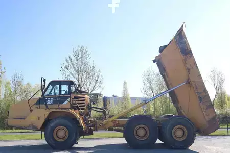 Artikulerte dumpere 2007 Caterpillar 740 | CENTRAL LUBE | AIRCO (7)