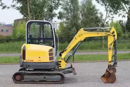 Minibagry 2014 Wacker Neuson EZ28 | DUTCH MACHINE | 4 BUCKETS | LOW HOURS (4)