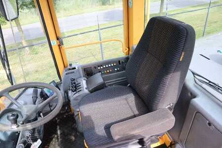 Hjullastare 2004 Volvo L70E | BUCKET | QUICK COUPLER | EXTRA FUNCT | AIRC (16)