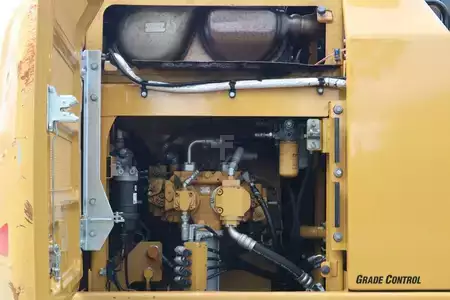 Hydraulic Excavators 2017 Caterpillar 323 FL | 3D GPS | ROTOTILT | RIPPER | 3X BUCKET (16)