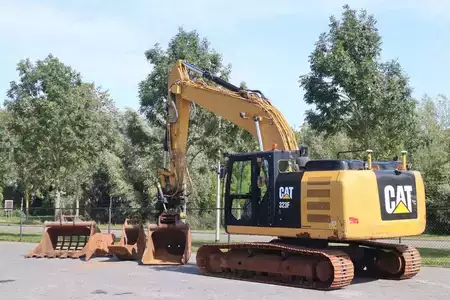 Hydraulic Excavators 2017 Caterpillar 323 FL | 3D GPS | ROTOTILT | RIPPER | 3X BUCKET (3)