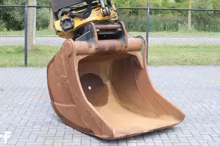 Hydraulic Excavators 2017 Caterpillar 323 FL | 3D GPS | ROTOTILT | RIPPER | 3X BUCKET (9)