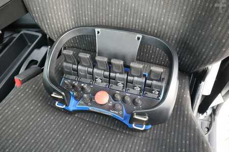 Muut 2023 Fuso Canter 7C18 | 4X2 | 3-WAY TIPPER | PM 6.5 KRAN /CR (18)