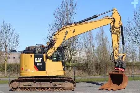 Rupsgraafmachines 2018 Caterpillar 325 F LCR | ROTOTILT | BUCKET (4)
