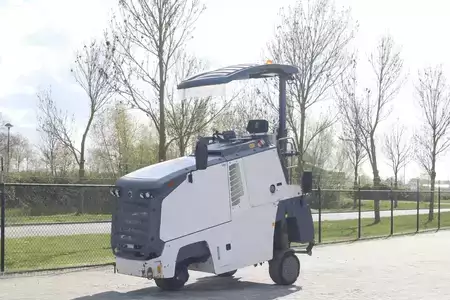 Recyklátory za studena 2017 WIRTGEN W60Ri | WATER SYSTEM | LOW HOURS (2)