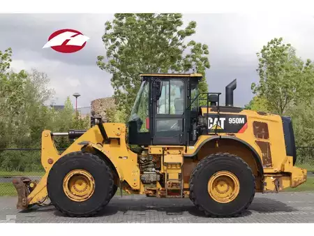 Ładowarki kołowe 2017 Caterpillar 950M | 950 M | QUICK COUPLER | RIDE CONTROL (1)