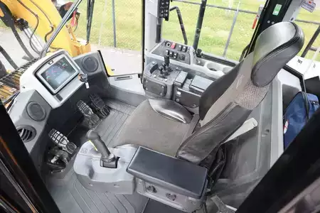 Ładowarki kołowe 2017 Caterpillar 950M | 950 M | QUICK COUPLER | RIDE CONTROL (15)