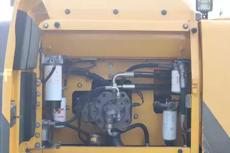 Rupsgraafmachines 2012 Volvo EC220D L | BUCKET | QUICK COUPLER | CENTRAL LUBE (13)