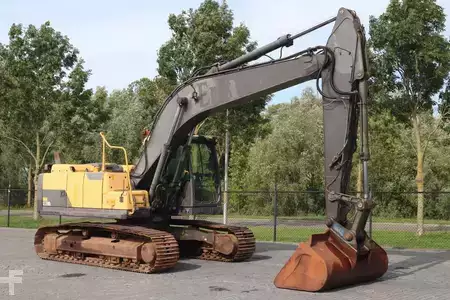 Rupsgraafmachines 2012 Volvo EC220D L | BUCKET | QUICK COUPLER | CENTRAL LUBE (5)