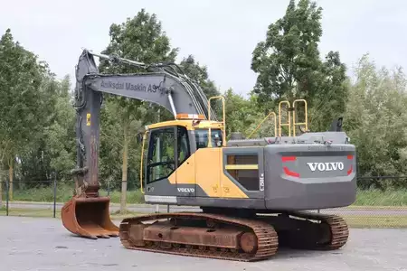 Escavadora de rastos 2014 Volvo EC250E NL | QUICK COUPLER | BUCKET (3)