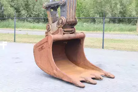 Escavadora de rastos 2014 Volvo EC250E NL | QUICK COUPLER | BUCKET (9)