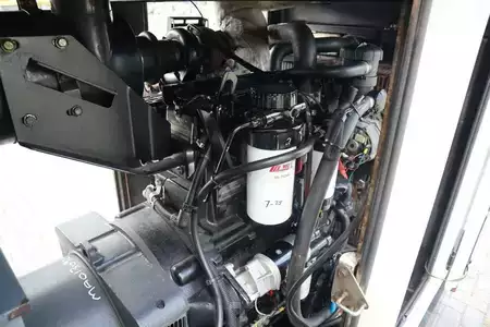 Ostatní 2011 Sdmo R90C3 | 90 KVA | 400 V (10)
