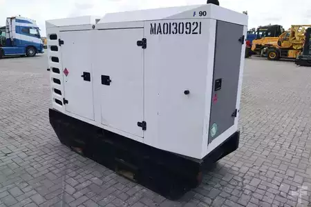 Ostatní 2011 Sdmo R90C3 | 90 KVA | 400 V (5)