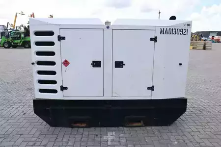 Ostatní 2011 Sdmo R90C3 | 90 KVA | 400 V (6)