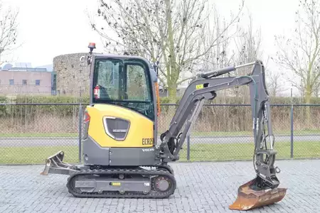 Mini-koparki 2020 Volvo ECR25 ELECTRIC | JECR25D | TILTBUCKET | BUCKET | L (4)