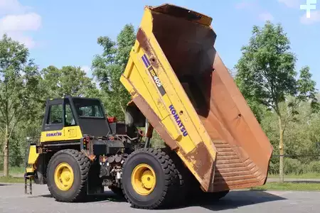 Zalomené klouby-dampry  2023 Komatsu HD405 -8E0 | 77 TON | GOOD TIRES (9)
