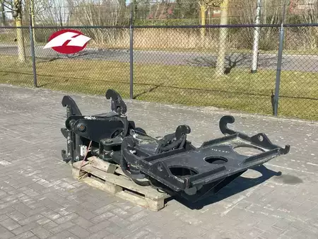Acessórios 2018 Dieci BUD7028 | CENTERING HANDLER | RIB HANDELING CLAMP (1)