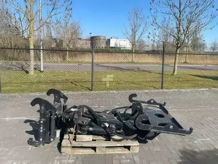 Acessórios 2018 Dieci BUD7028 | CENTERING HANDLER | RIB HANDELING CLAMP (2)