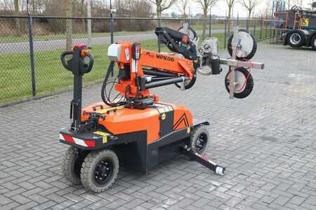 Minikraner 2022 Jekko MPK06V | MINI GLASS CRANE | HOOK | NEW/UNUSED (6)