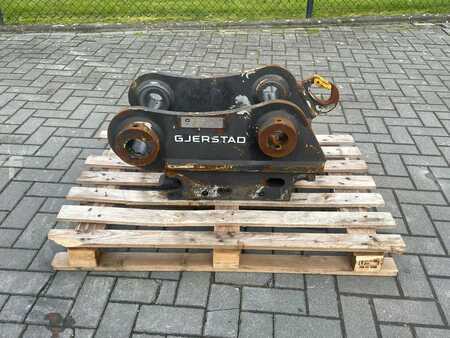 Anbauteile 2014 Gjerstad G60 | KM60 | S60 | HYDRAULIC QUICK COUPLER | M318F (2)