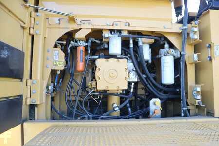 Escavadora de rastos 2018 Caterpillar 374 FL | BUCKET | QUICK COUPLER | AIRCO (13)