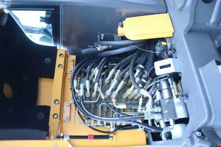 Minigraver 2022 Volvo EW 60 E | DEMO | 30 KM/H | ROTOTILT + GRIPPER | BU (15)