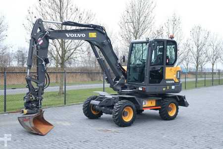 Minigraver 2022 Volvo EW 60 E | DEMO | 30 KM/H | ROTOTILT + GRIPPER | BU (2)