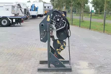 Anbauteile 2019 [div] W5U WINCH | WINDE 5 TON (MANITOU) (2)