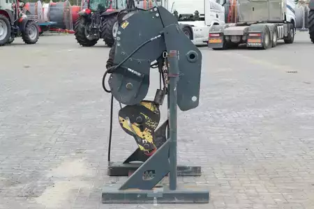 Anbauteile 2019 [div] W5U WINCH | WINDE 5 TON (MANITOU) (4)