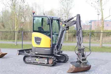 Minigrävare 2021 Volvo ECR25 ELECTRIC | JECR25D | TILTBUCKET | BUCKET | L (6)